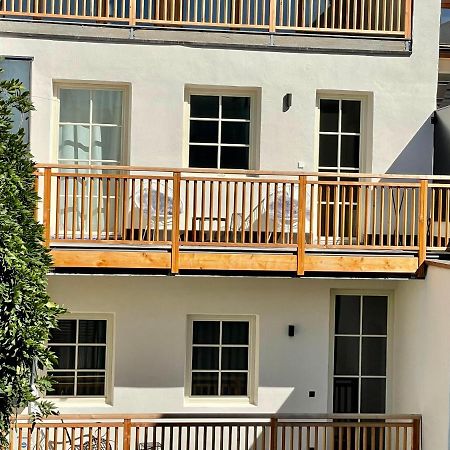 Rosa'S Boutique Apartment & Parking ميرانو المظهر الخارجي الصورة