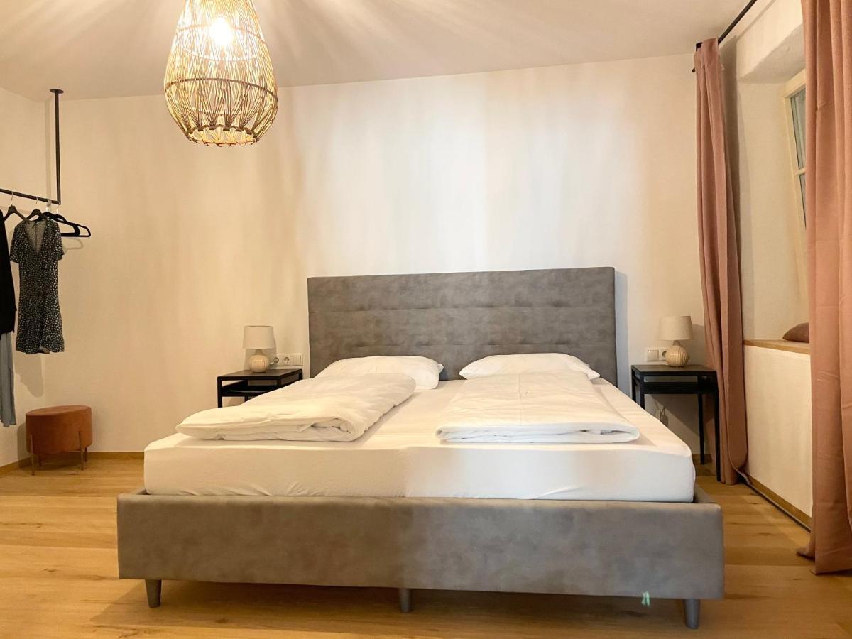 Rosa'S Boutique Apartment & Parking ميرانو المظهر الخارجي الصورة